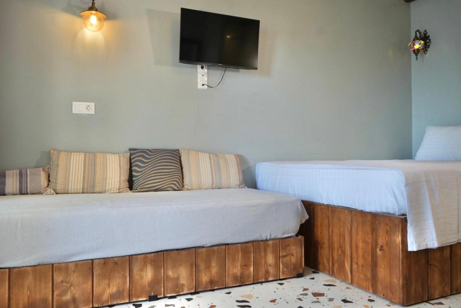 George Suites Stegna أرخانجلوس المظهر الخارجي الصورة