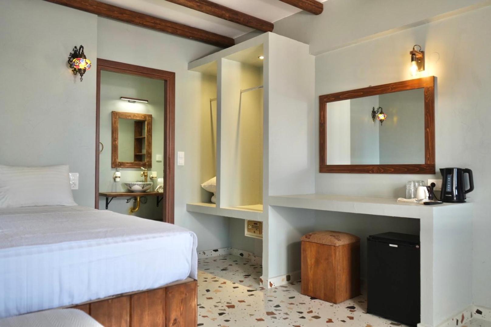 George Suites Stegna أرخانجلوس المظهر الخارجي الصورة